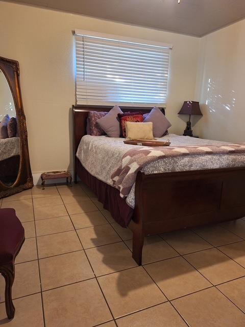 340 N K St, Dinuba, CA 93618