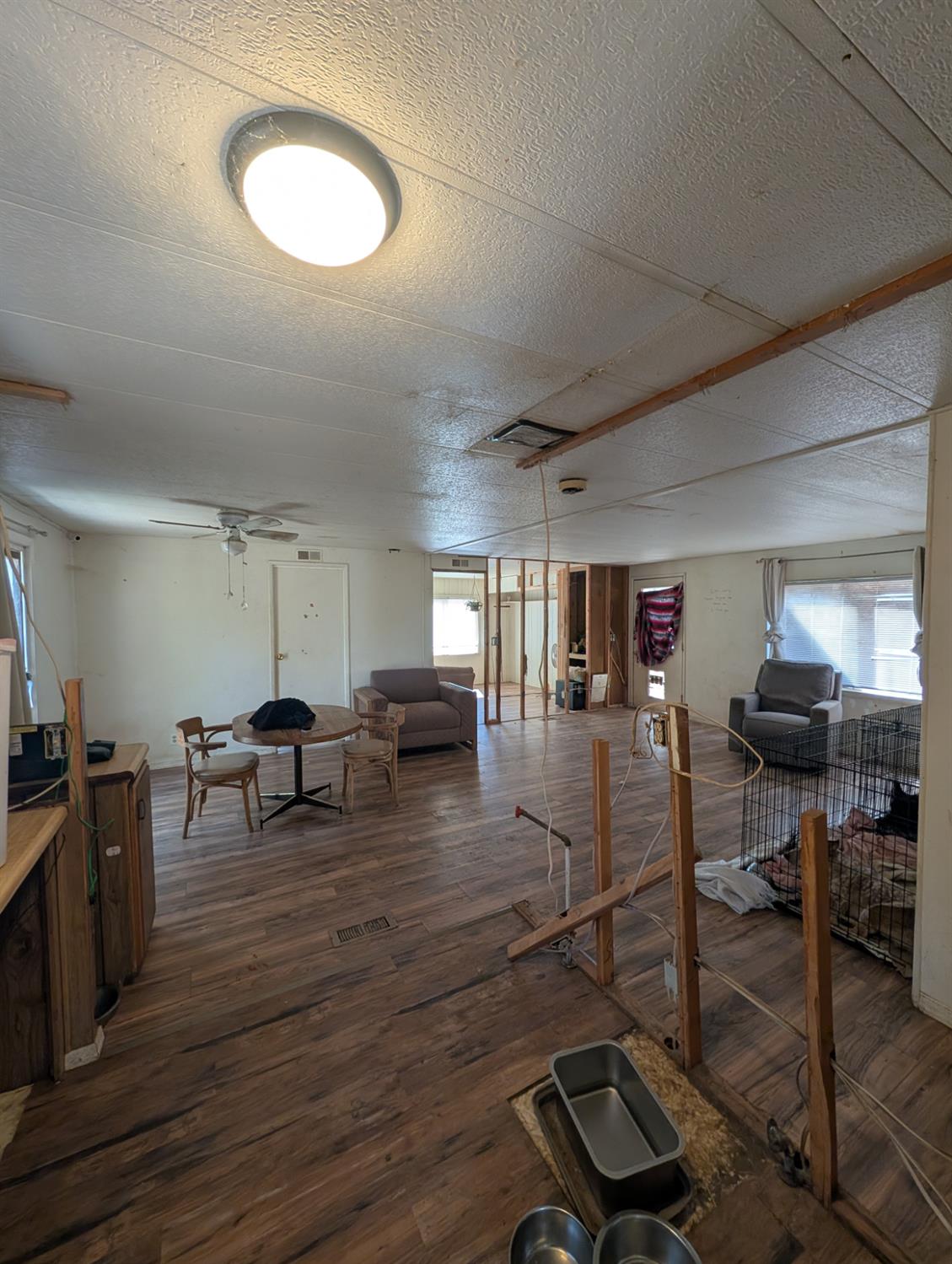 36197 Mistletoe Rd, Yokuts Valley, CA 93675
