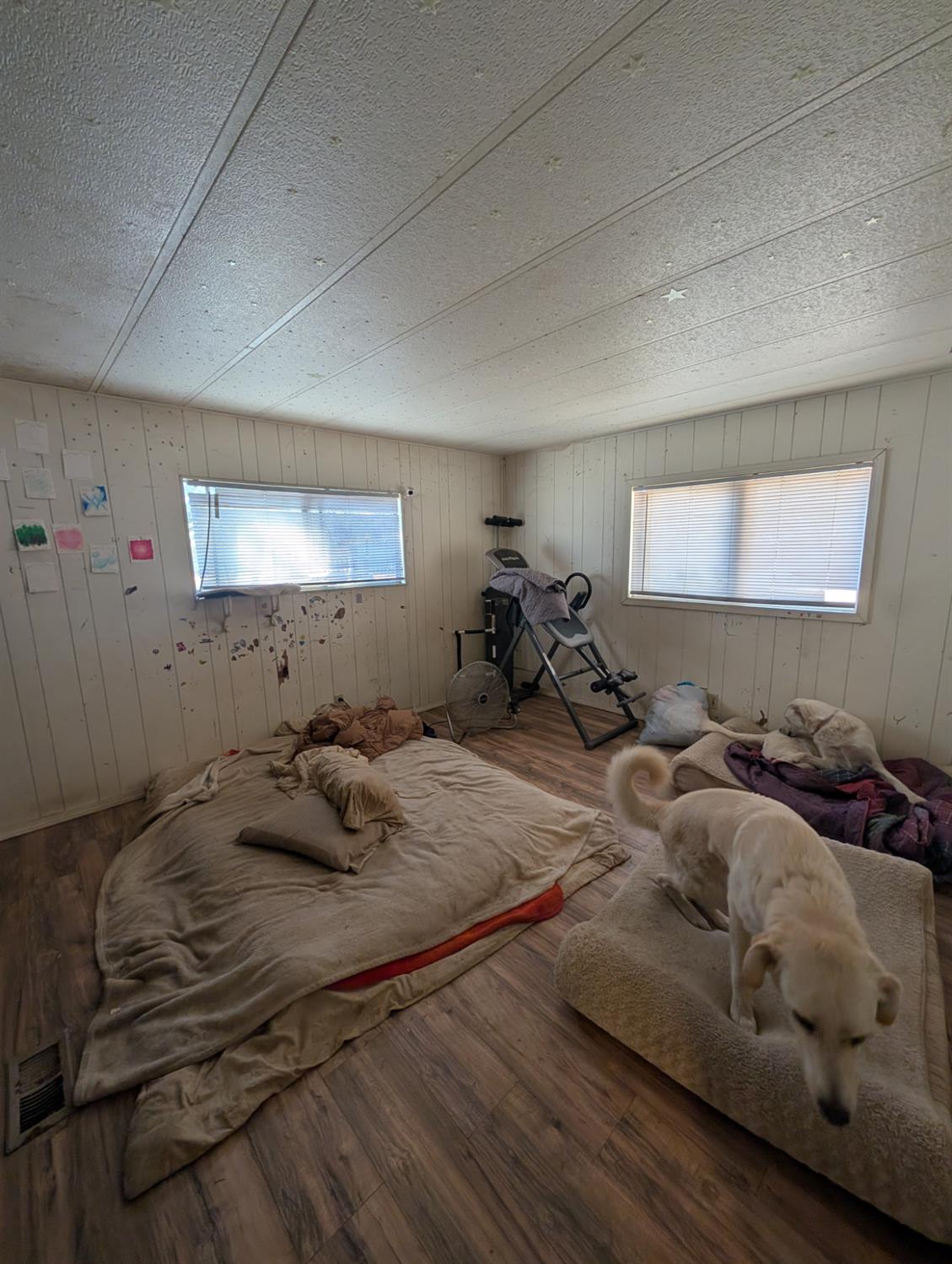 36197 Mistletoe Rd, Yokuts Valley, CA 93675