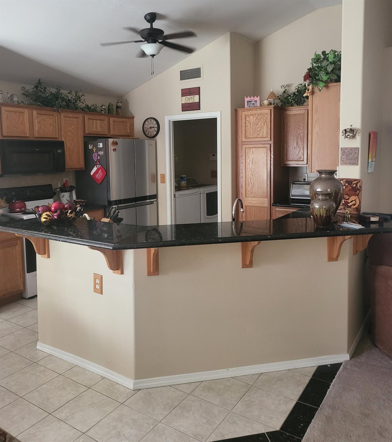 2720 Alamos Ave, Clovis, CA 93611