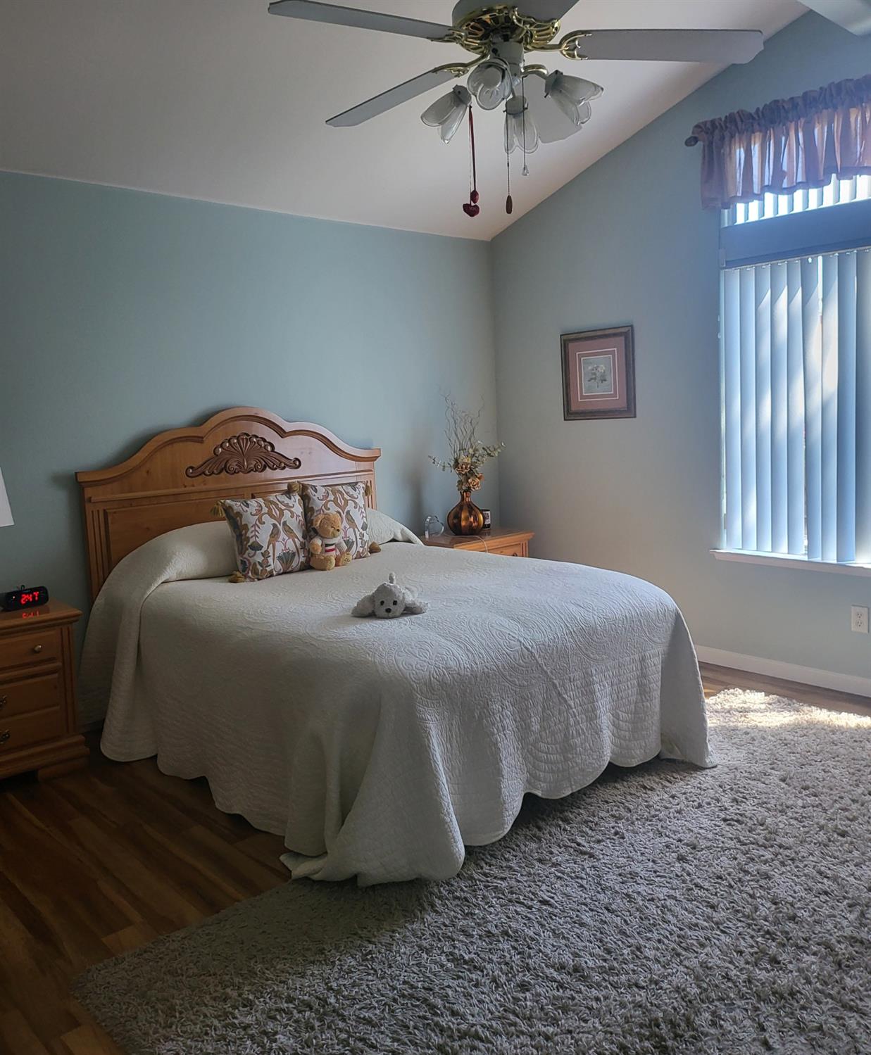 2720 Alamos Ave, Clovis, CA 93611
