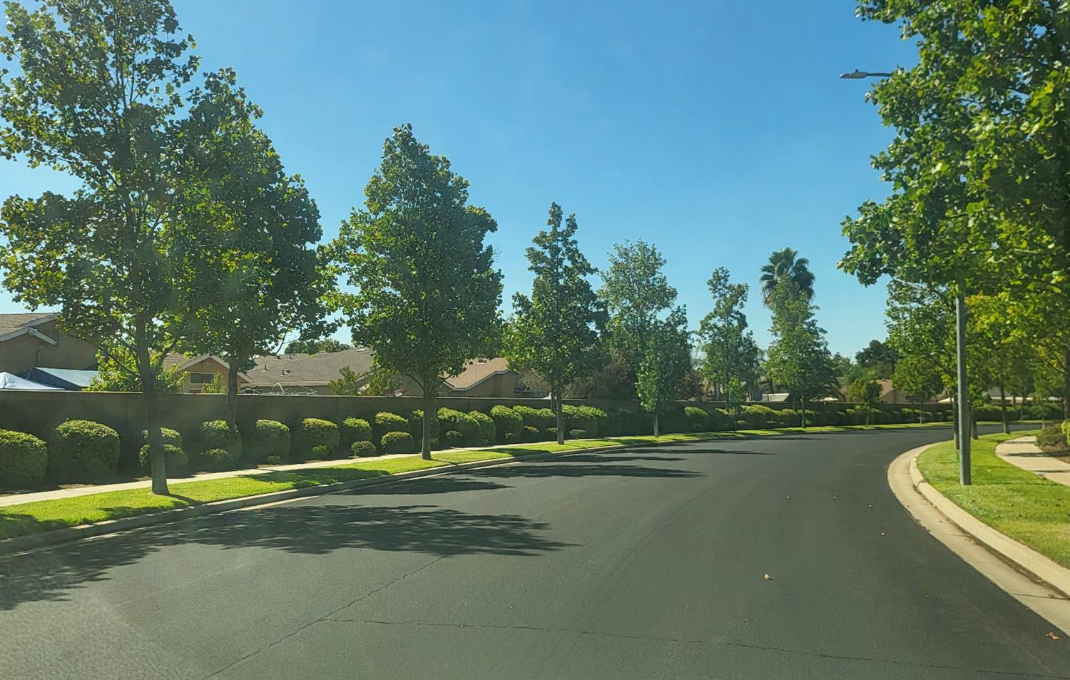 2720 Alamos Ave, Clovis, CA 93611