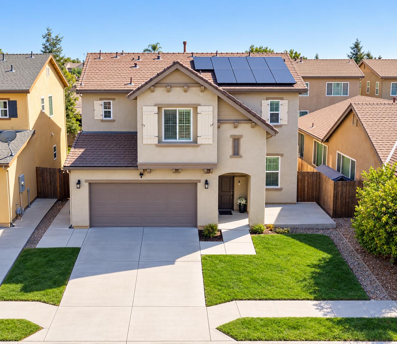 7459 E Robinson Ave, Fresno, CA 93737