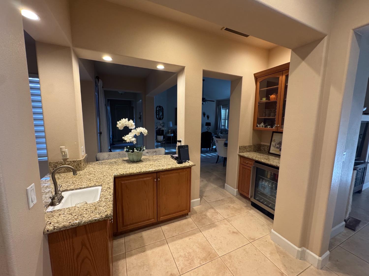 1461 N Harvard Ave, Clovis, CA 93619