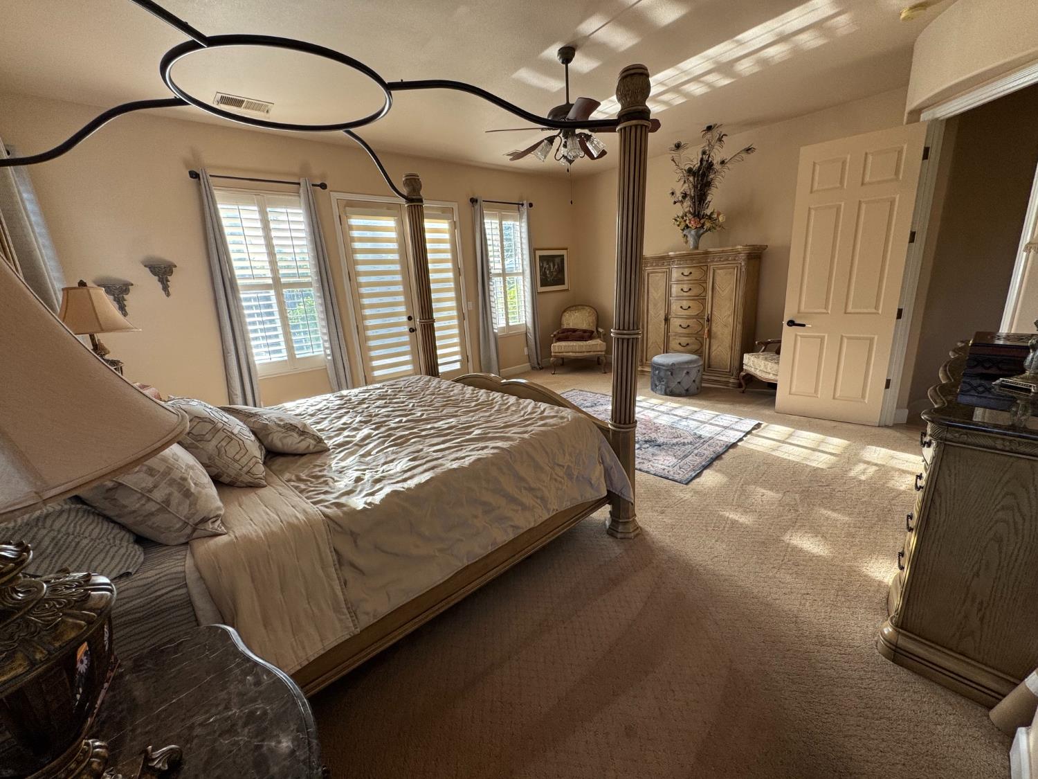 1461 N Harvard Ave, Clovis, CA 93619