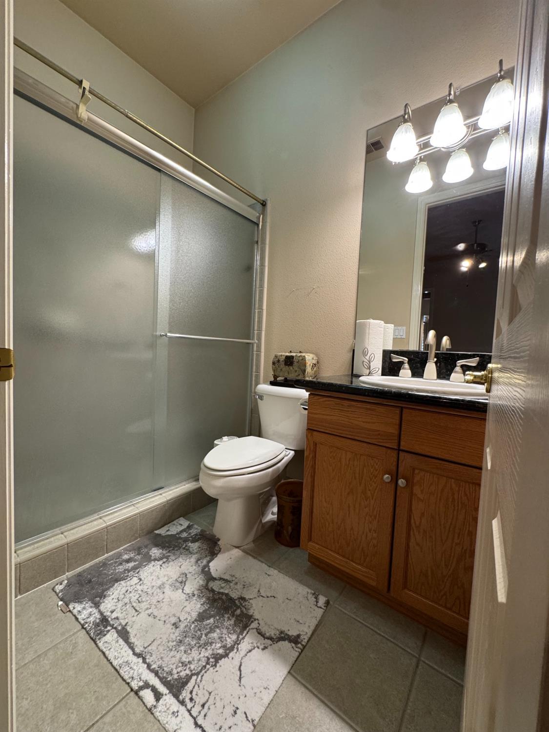 1461 N Harvard Ave, Clovis, CA 93619