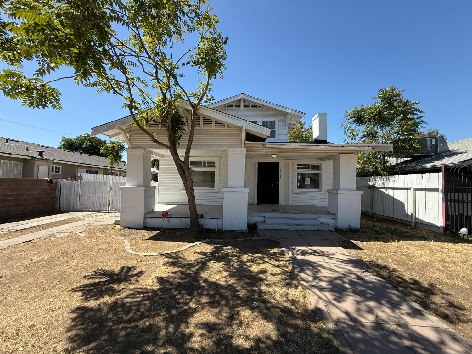 3124 E Madison Ave, Fresno, CA 93702