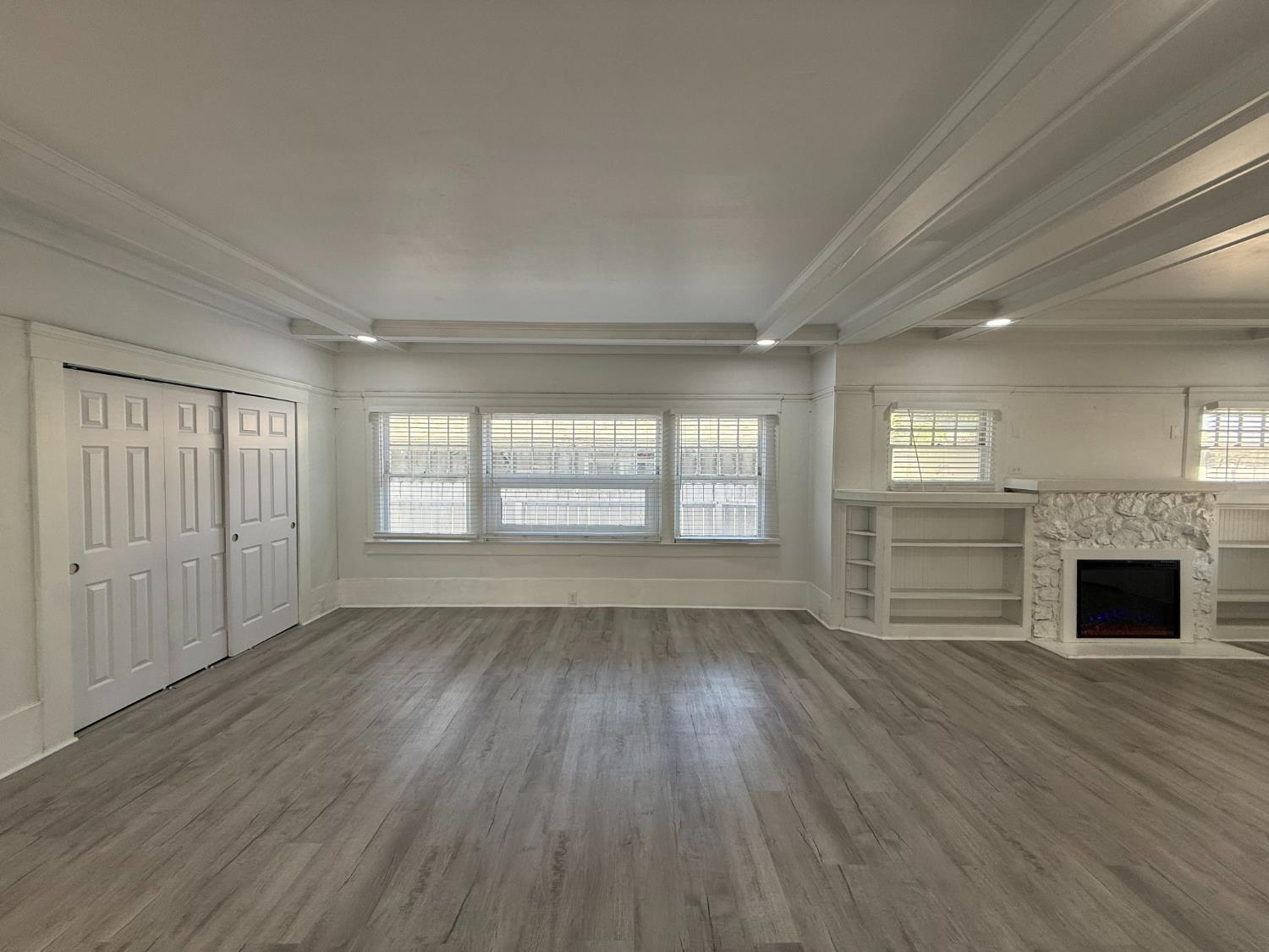 3124 E Madison Ave, Fresno, CA 93702