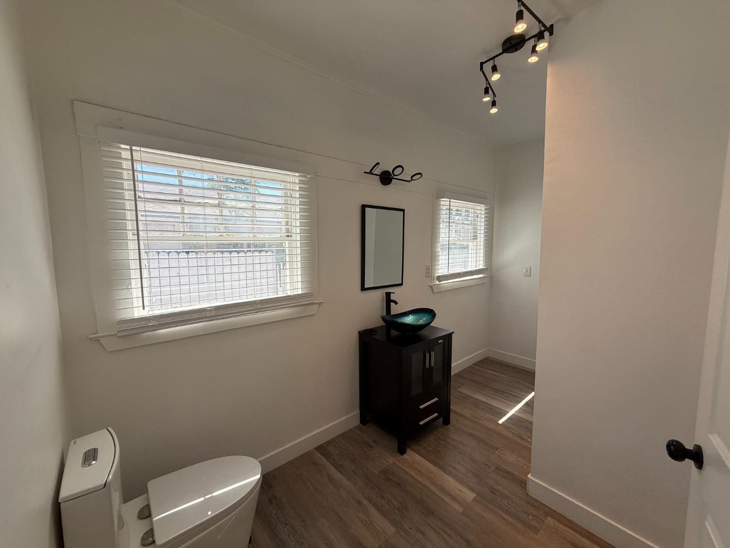 3124 E Madison Ave, Fresno, CA 93702