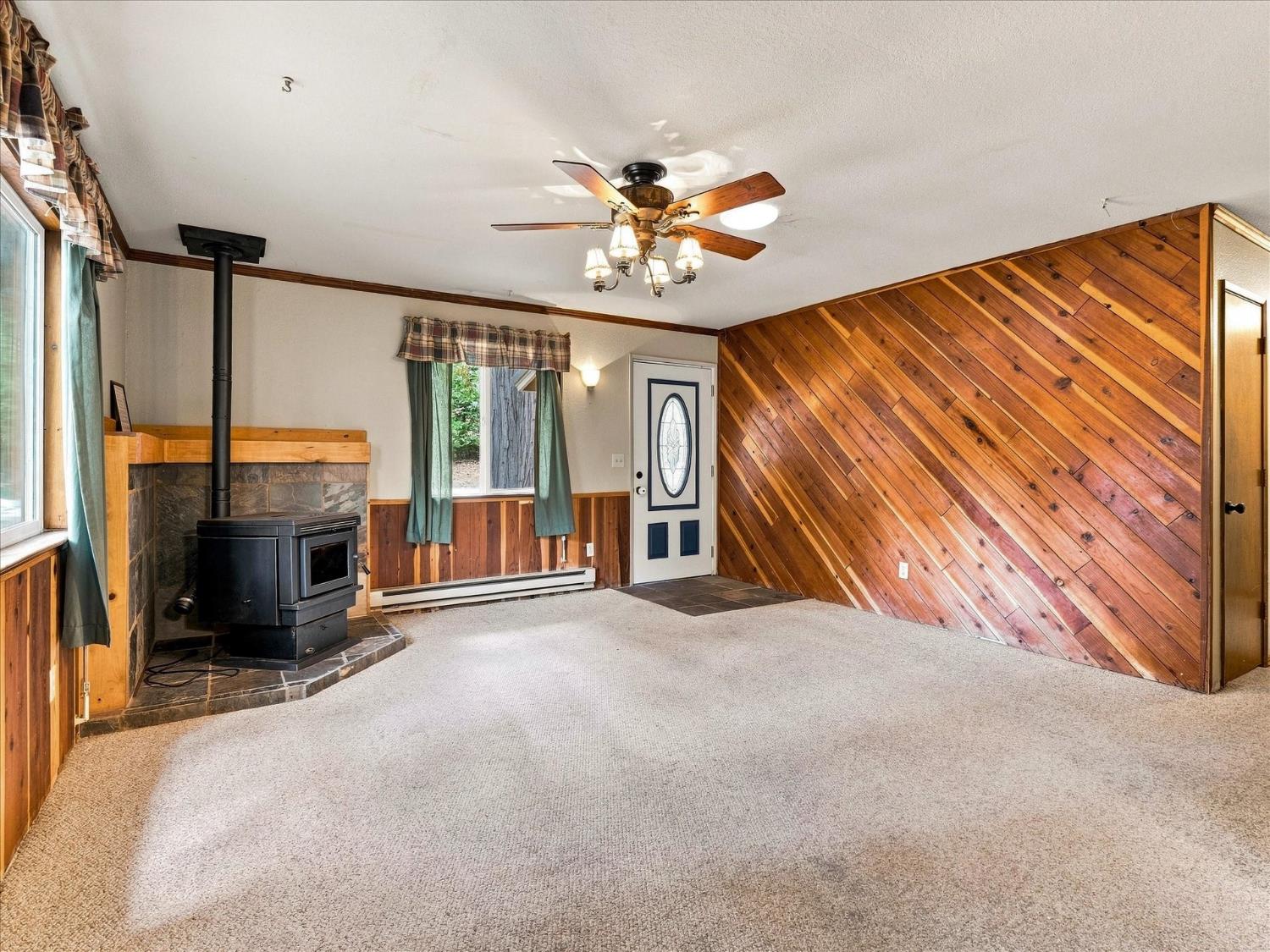7095 Hites Cove Rd, Mariposa, CA 95338
