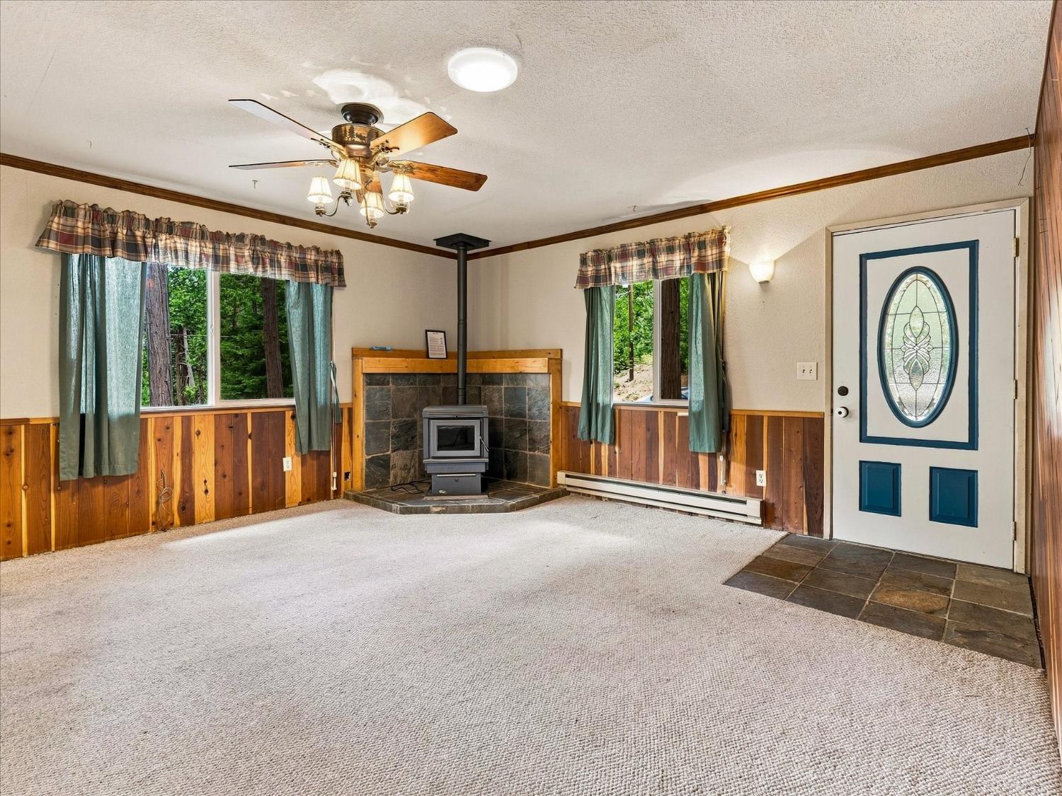 7095 Hites Cove Rd, Mariposa, CA 95338