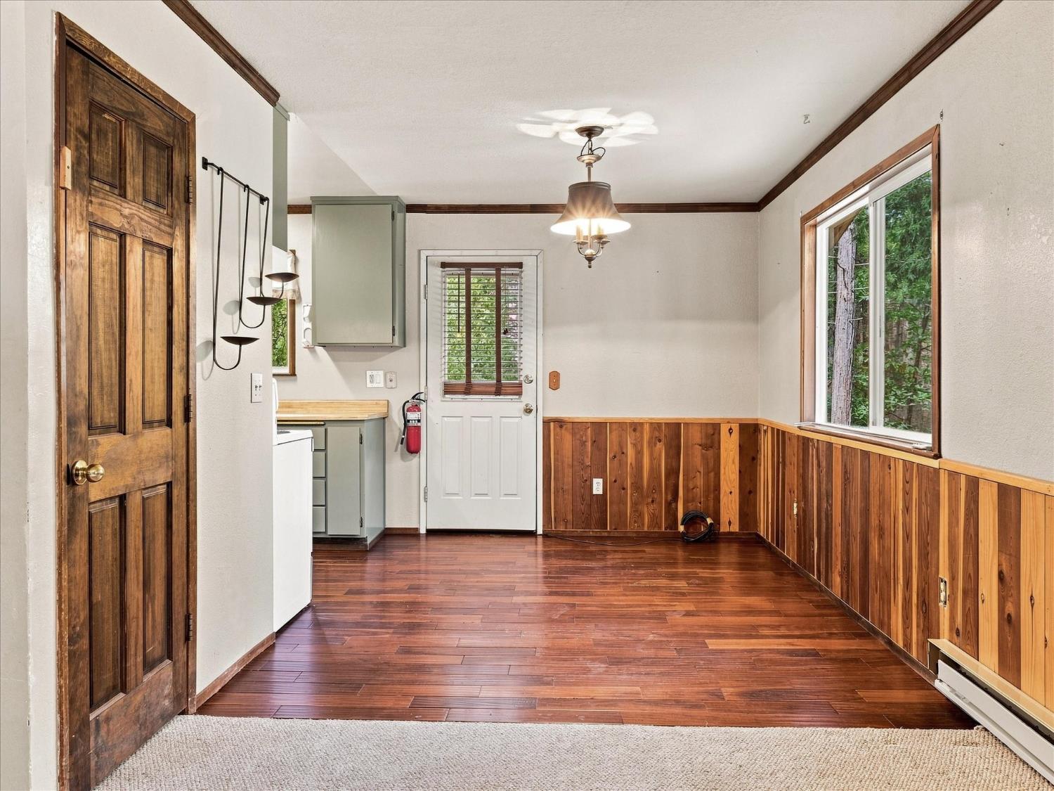 7095 Hites Cove Rd, Mariposa, CA 95338