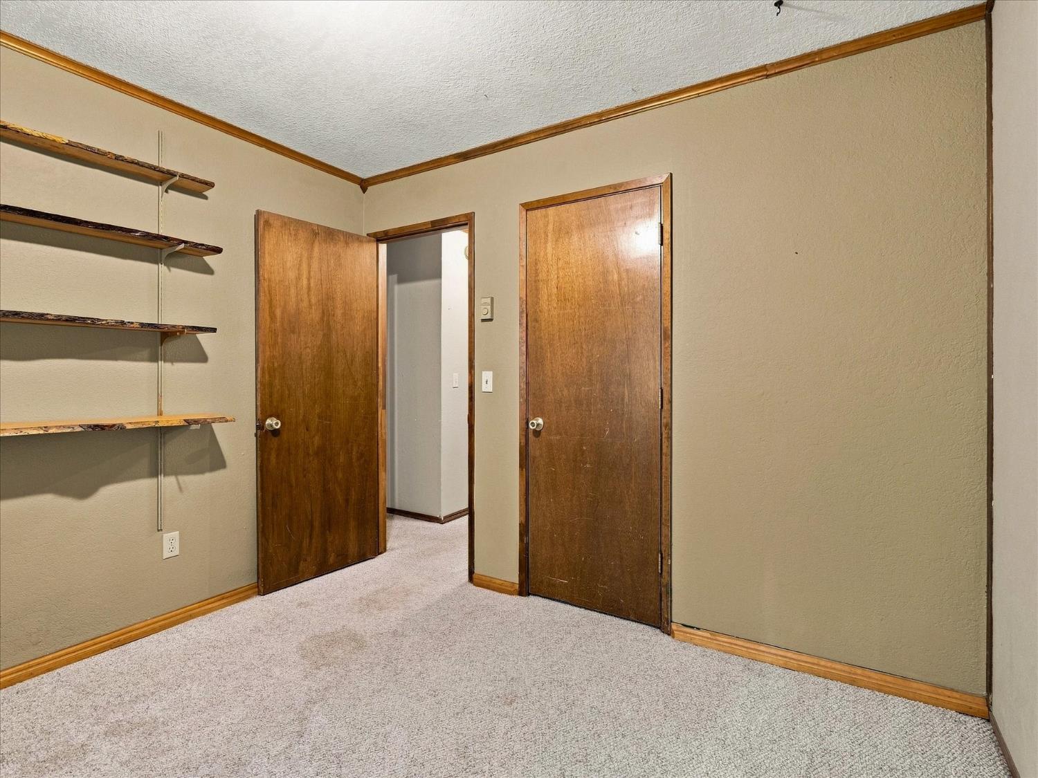 7095 Hites Cove Rd, Mariposa, CA 95338
