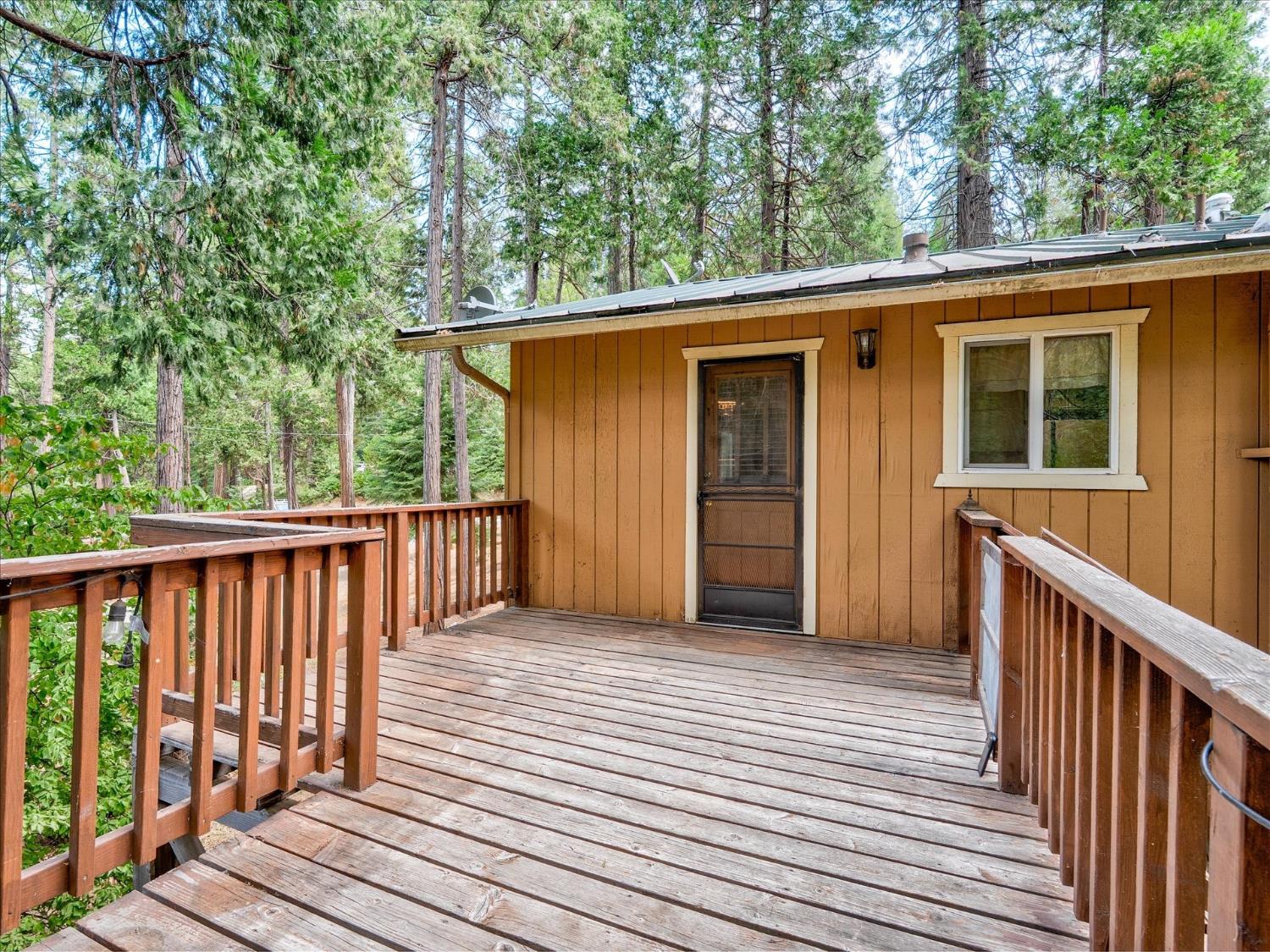7095 Hites Cove Rd, Mariposa, CA 95338