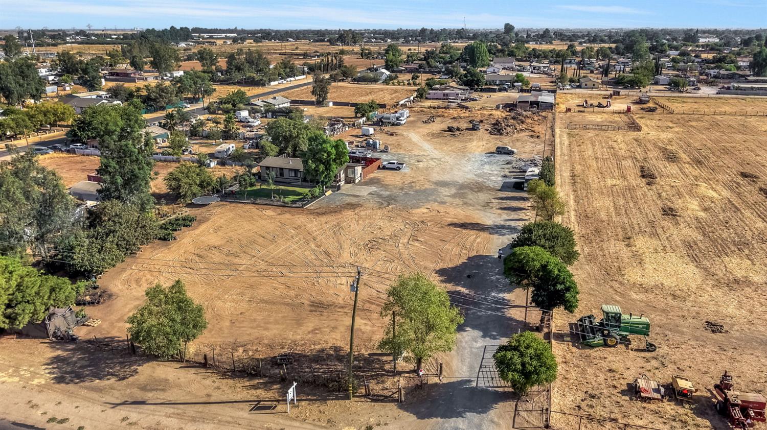27848 Ellis St, Madera, CA 93638
