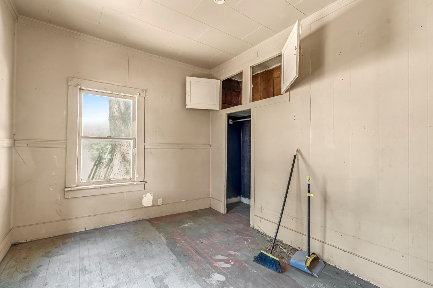 760 Sunnyside Ave, Clovis, CA 93611