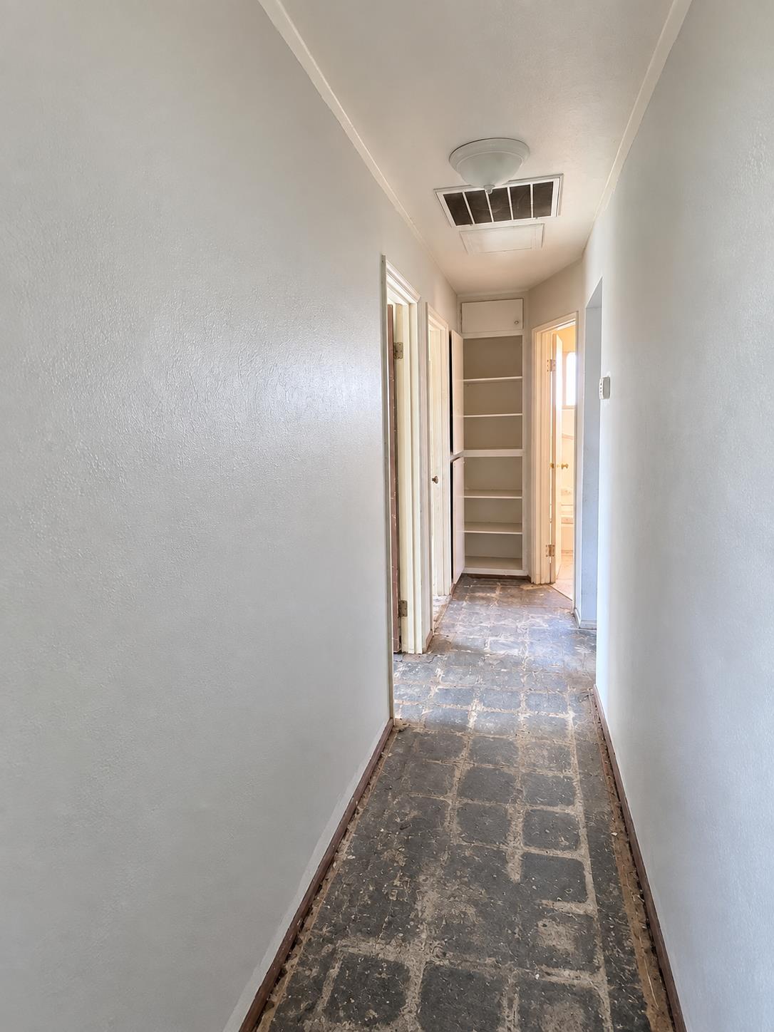 180 E Warner Ave, Fresno, CA 93710