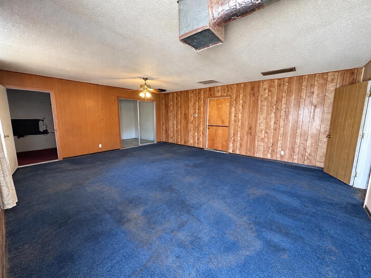 180 E Warner Ave, Fresno, CA 93710