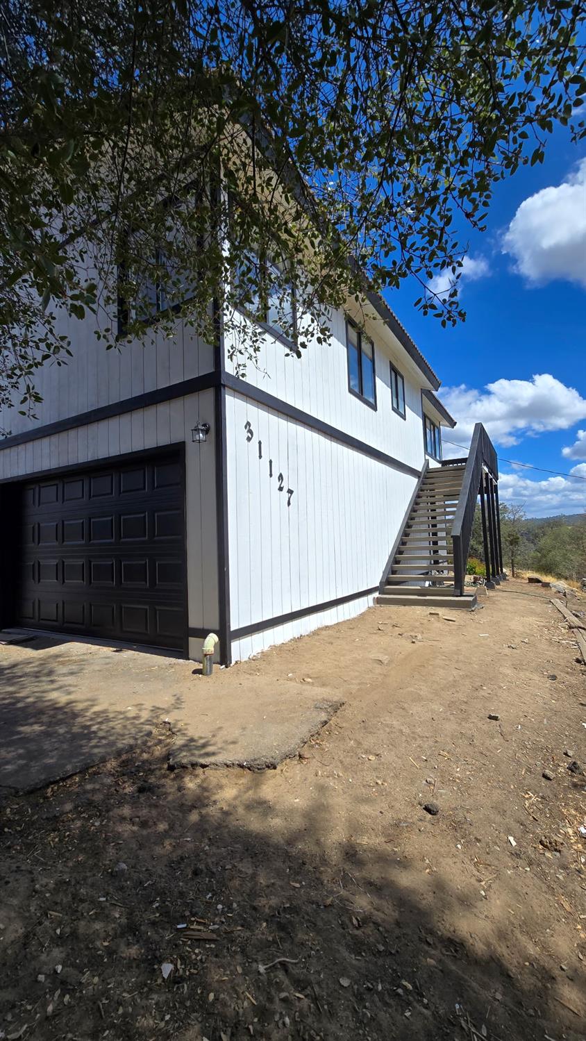 31127 N Dome Dr, Coarsegold, CA 93614
