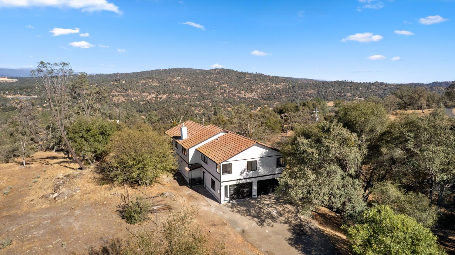31127 N Dome Dr, Coarsegold, CA 93614