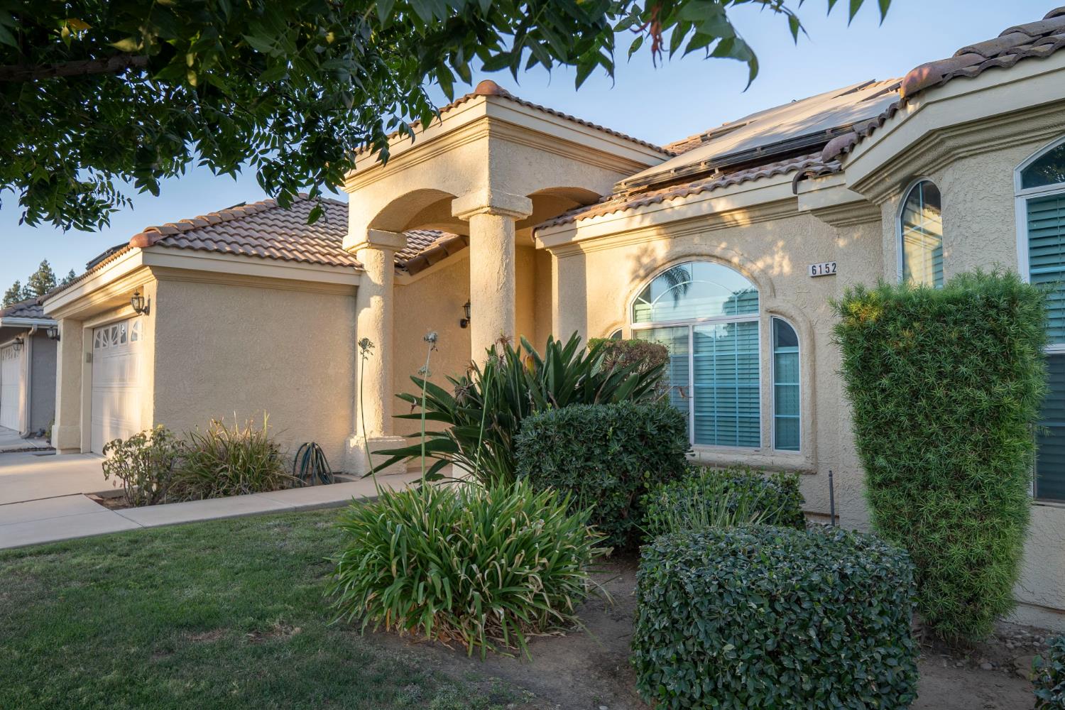 6152 N Gentry Ave, Fresno, CA 93711