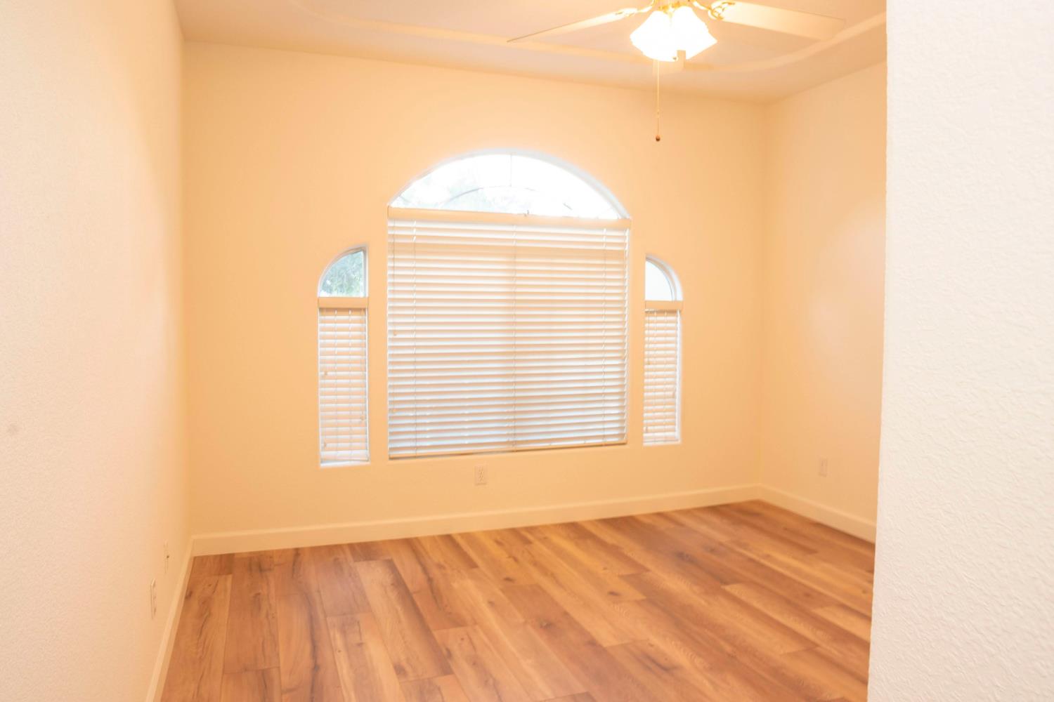 6152 N Gentry Ave, Fresno, CA 93711