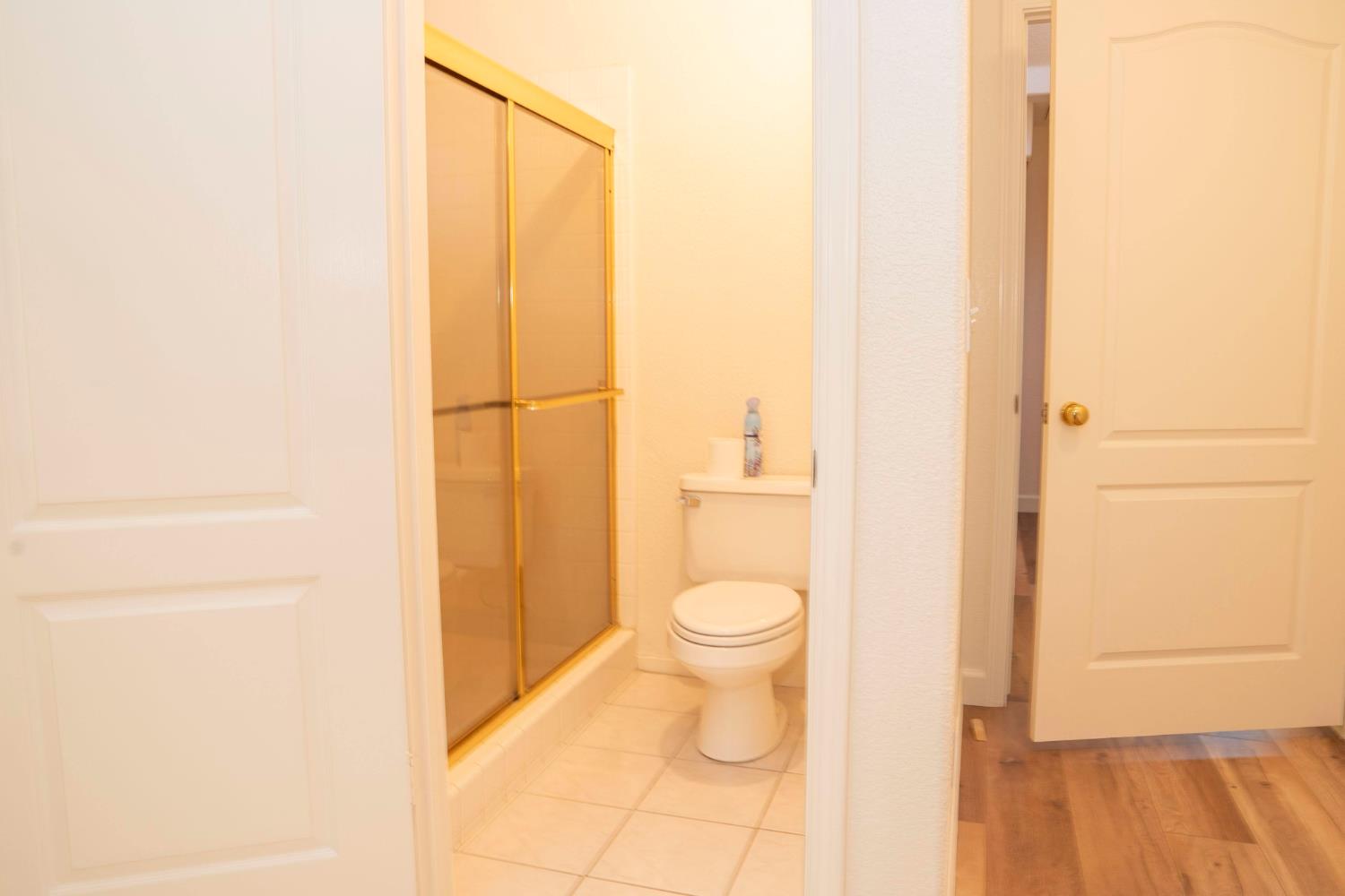 6152 N Gentry Ave, Fresno, CA 93711