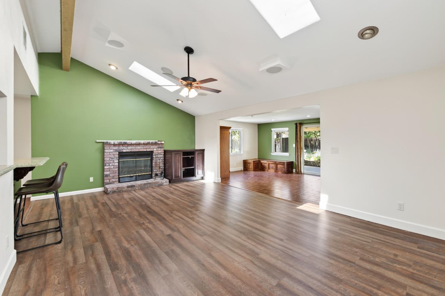 5148 W Los Altos Ave, Fresno, CA 93722