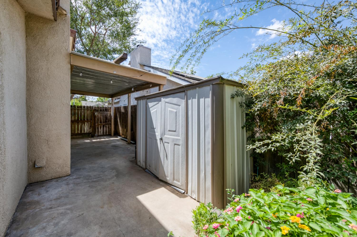 5148 W Los Altos Ave, Fresno, CA 93722