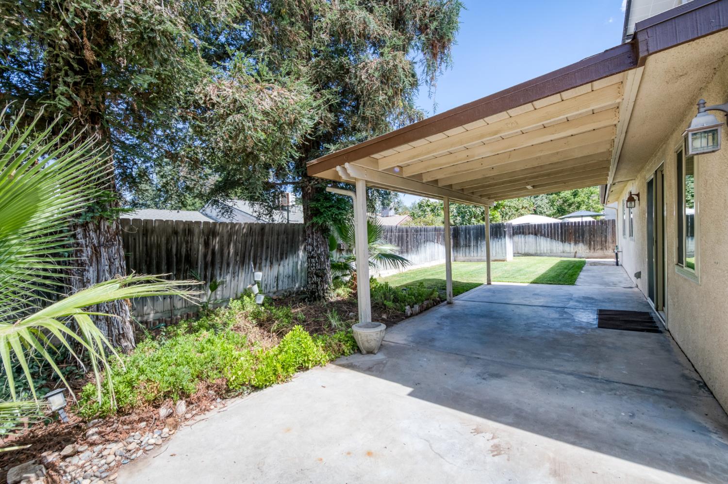 5148 W Los Altos Ave, Fresno, CA 93722