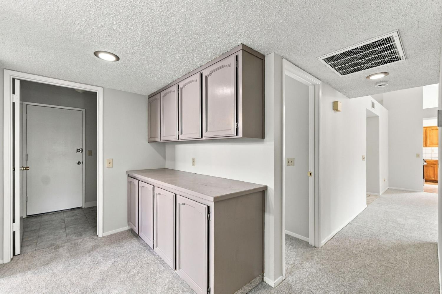 5145 W Hampton Way, Fresno, CA 93722
