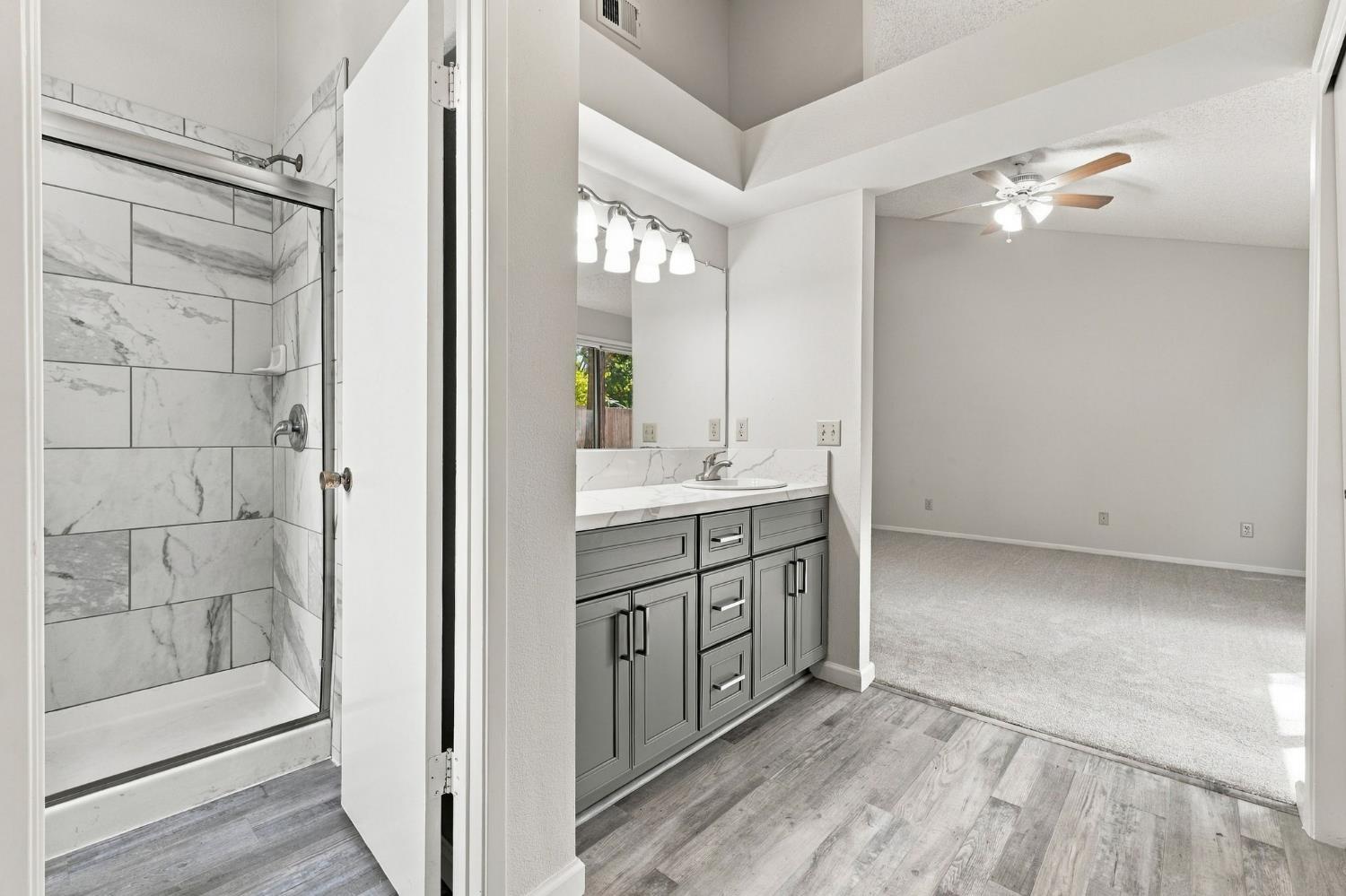 5145 W Hampton Way, Fresno, CA 93722