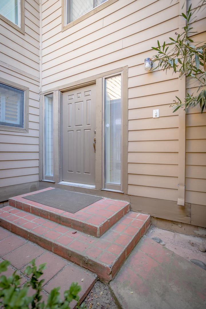 1214 S Kent St, Visalia, CA 93277
