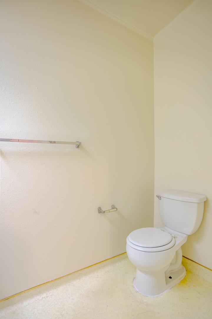 1214 S Kent St, Visalia, CA 93277