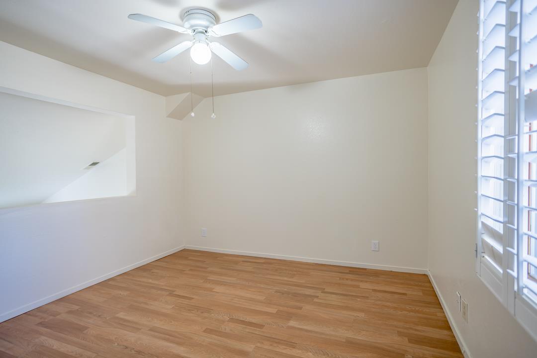 1214 S Kent St, Visalia, CA 93277