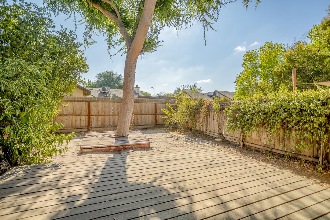 1214 S Kent St, Visalia, CA 93277
