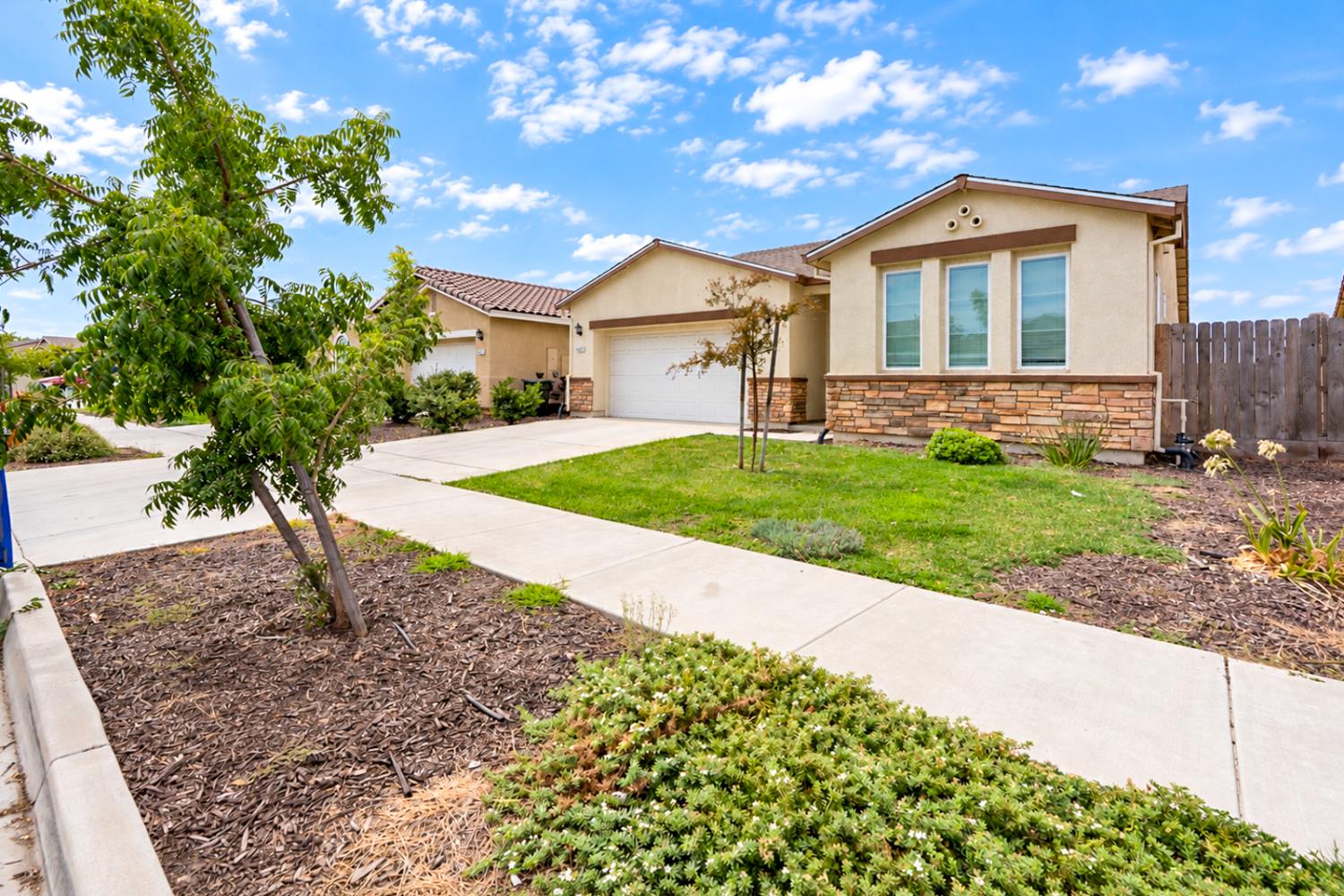 4431 Andrea Dr, Merced, CA 95348