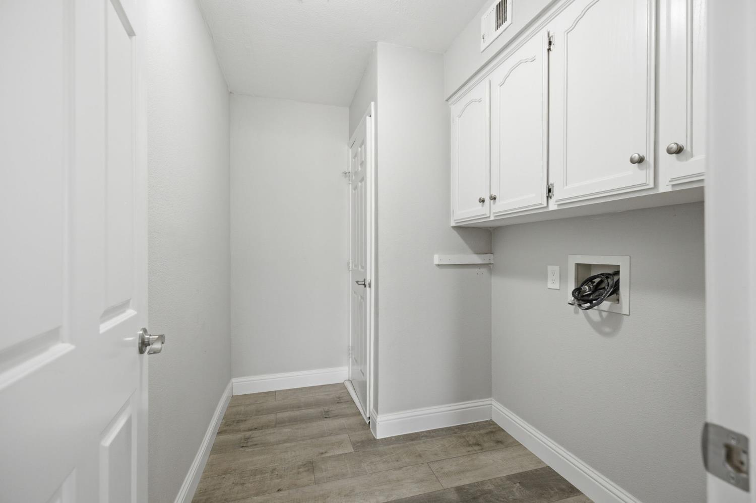 6493 N Blythe Ave, Fresno, CA 93722