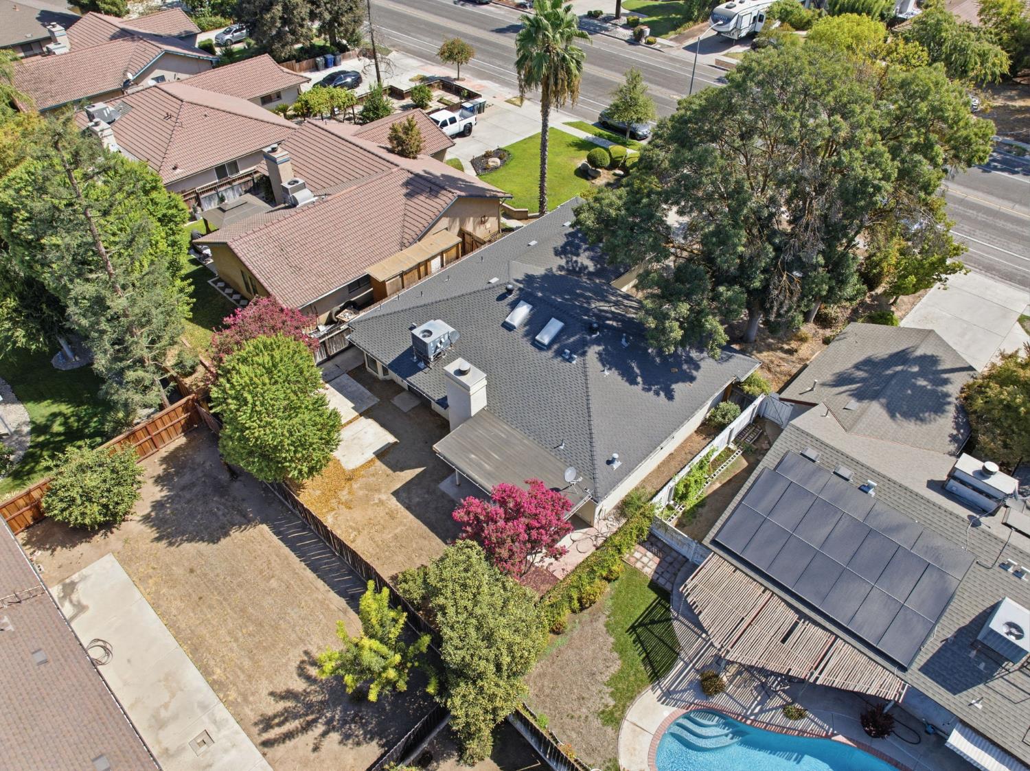 6493 N Blythe Ave, Fresno, CA 93722