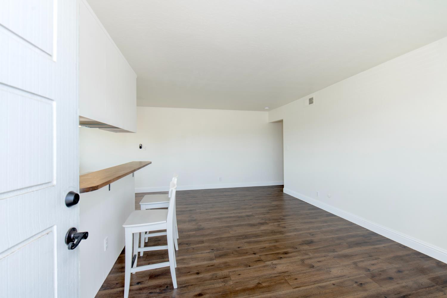 4904 N Holt Ave #204, Fresno, CA 93705