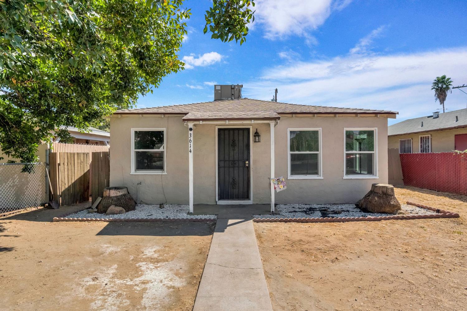 3614 E Washington Ave, Fresno, CA 93702