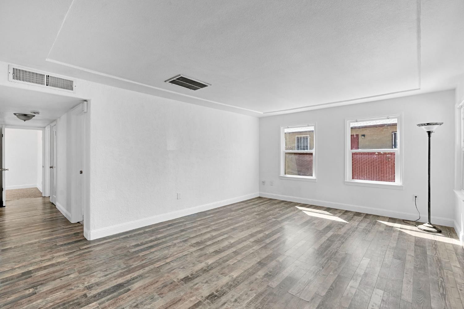 3614 E Washington Ave, Fresno, CA 93702