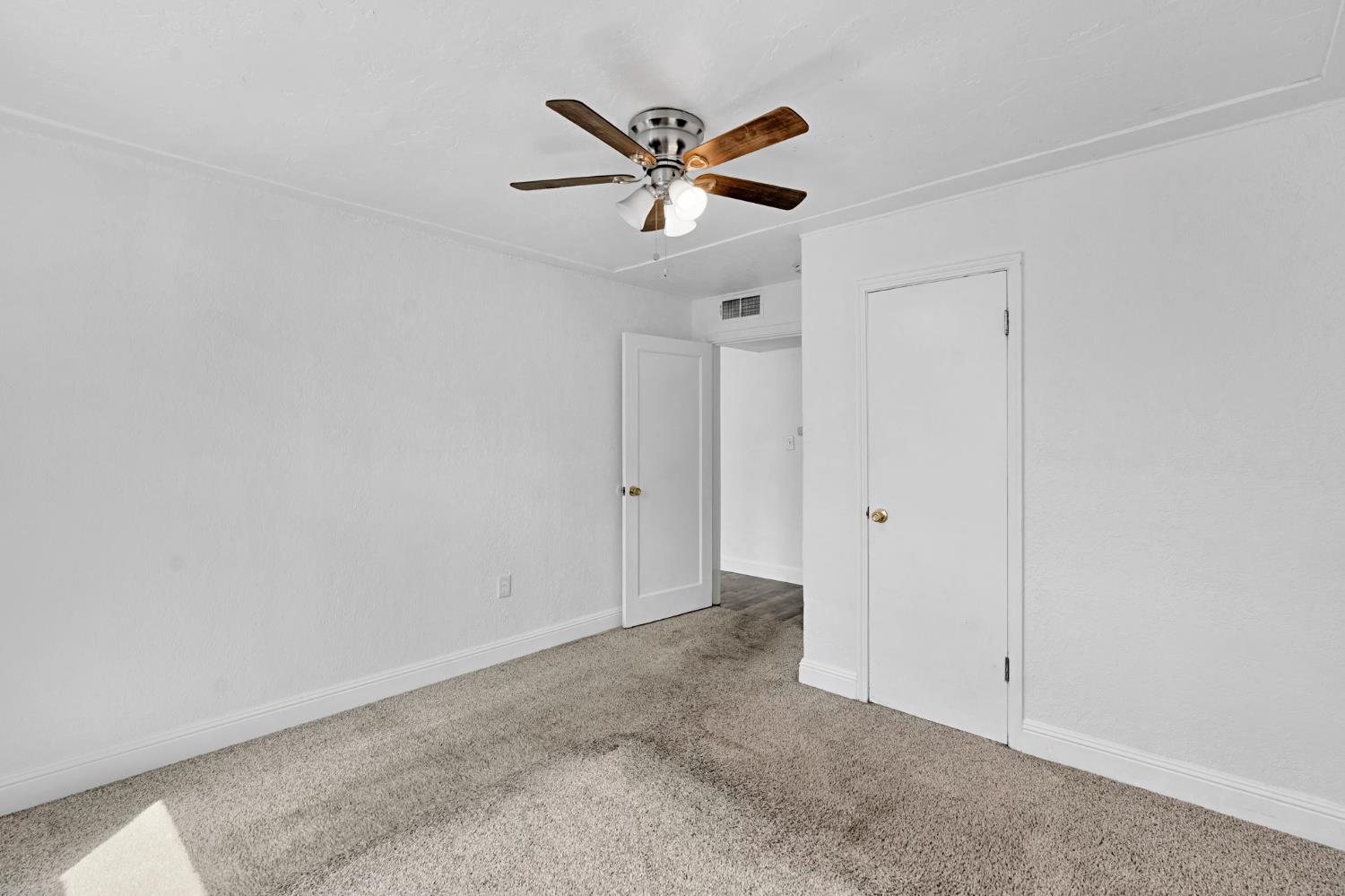 3614 E Washington Ave, Fresno, CA 93702
