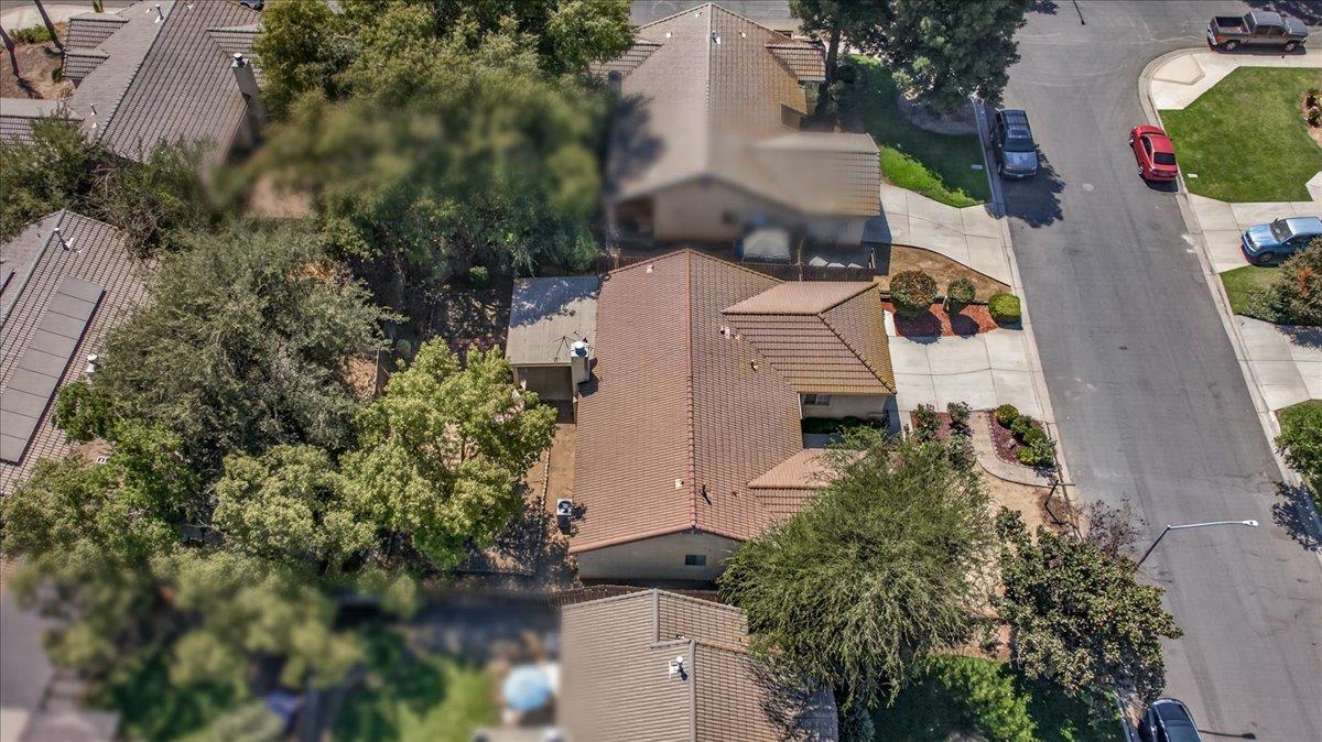 5438 N State St, Fresno, CA 93722