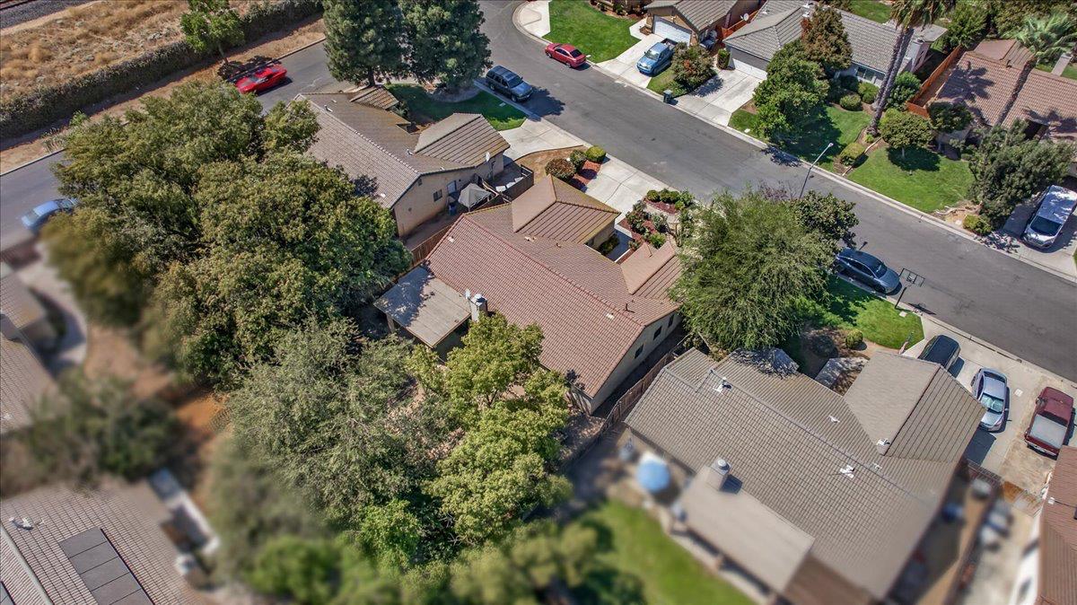 5438 N State St, Fresno, CA 93722