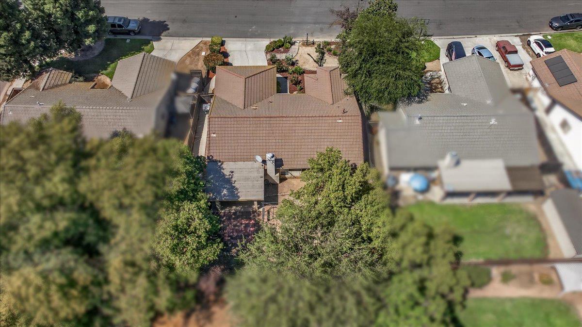 5438 N State St, Fresno, CA 93722