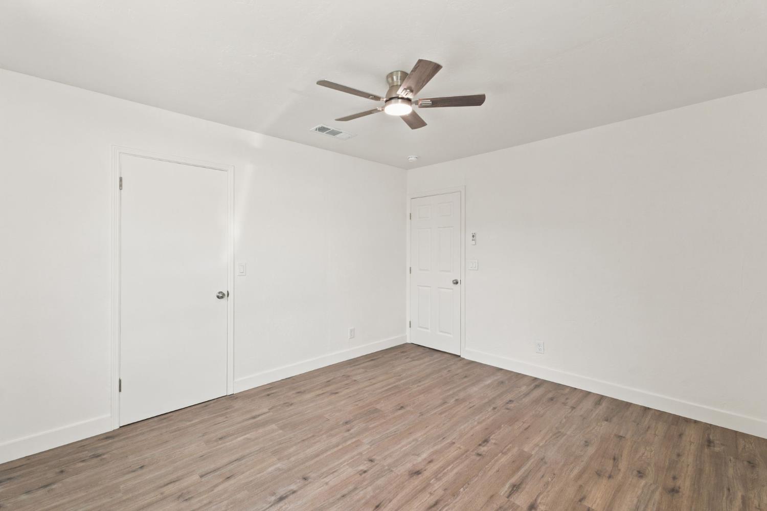 1343 N Esther Way, Fresno, CA 93728