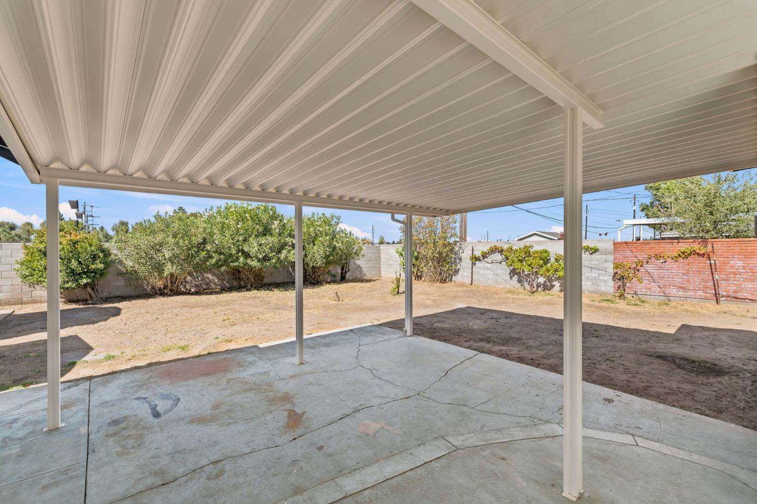 1343 N Esther Way, Fresno, CA 93728