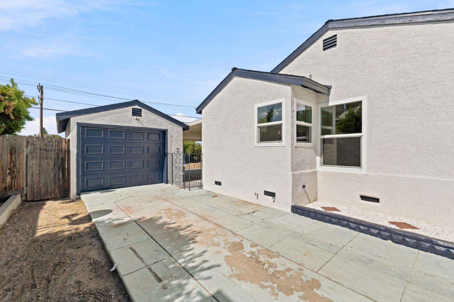 1343 N Esther Way, Fresno, CA 93728