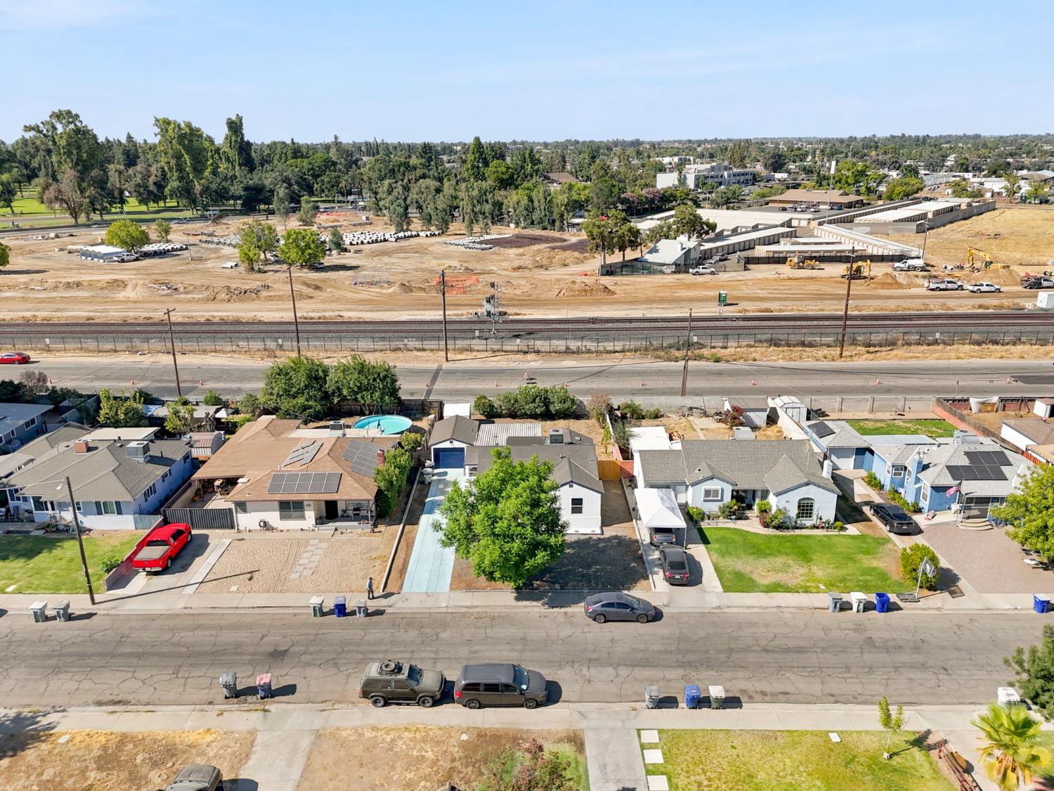 1343 N Esther Way, Fresno, CA 93728